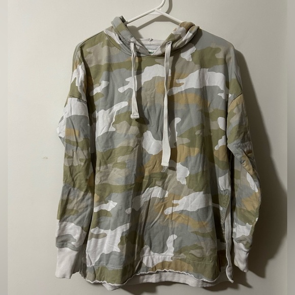Aerie Camo  Oversized Hoodie - Picture 1 of 4
